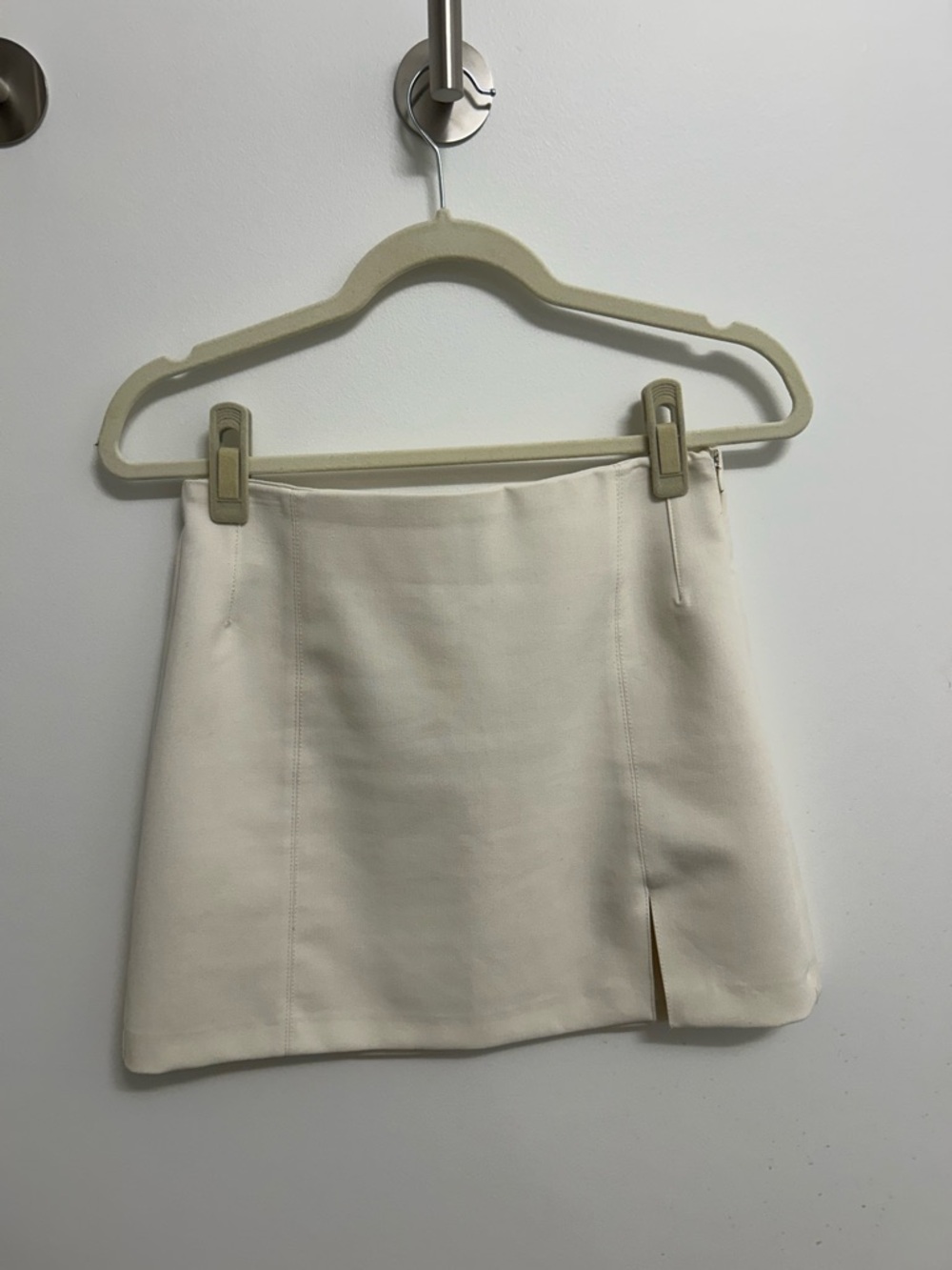 Zara off white Mini Skirt with Front Slit